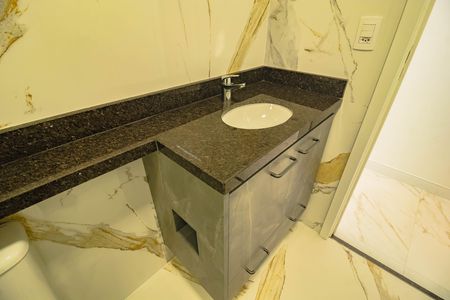Apartamento à venda com 83m², 2 quartos e 1 vaga