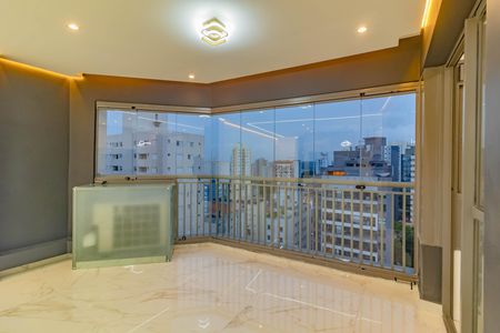 Apartamento à venda com 83m², 2 quartos e 1 vaga