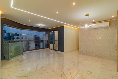 Apartamento à venda com 83m², 2 quartos e 1 vaga