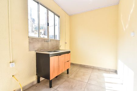 Cozinha de casa para alugar com 1 quarto, 35m² em Vila São José, São Paulo