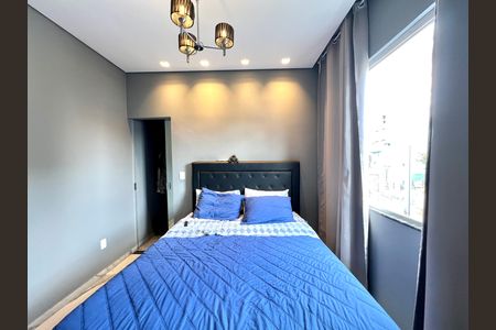 Apartamento à venda com 130m², 3 quartos e 1 vaga Apartamento à venda com 130m², 3 quartos e 1 vagaQuarto suite 2