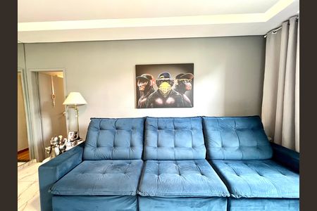 Apartamento à venda com 130m², 3 quartos e 1 vaga Apartamento à venda com 130m², 3 quartos e 1 vagaSala