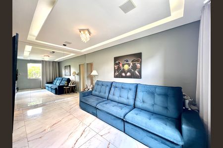 Apartamento à venda com 130m², 3 quartos e 1 vaga Apartamento à venda com 130m², 3 quartos e 1 vagaSala