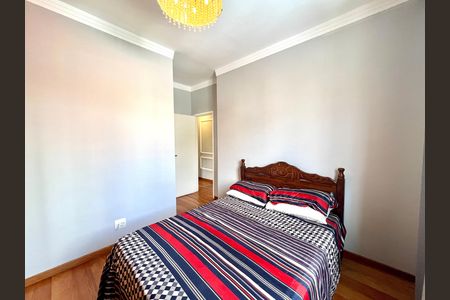 Apartamento à venda com 130m², 3 quartos e 1 vaga Apartamento à venda com 130m², 3 quartos e 1 vagaQuarto Suíte