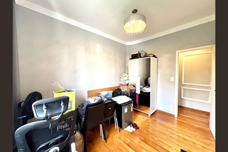 Apartamento à venda com 130m², 3 quartos e 1 vaga Apartamento à venda com 130m², 3 quartos e 1 vagaQuarto 1