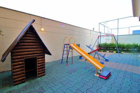 Apartamento à venda com 70m², 2 quartos e 1 vagaÁrea comum - Playground