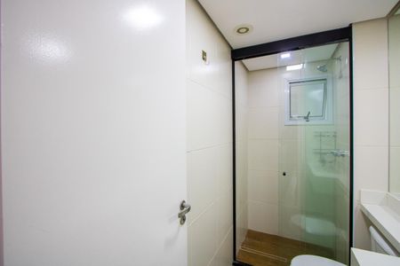 Apartamento à venda com 70m², 2 quartos e 1 vaga Apartamento à venda com 70m², 2 quartos e 1 vagaBanheiro social