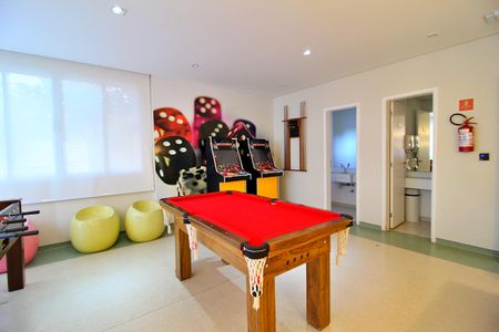 Apartamento à venda com 70m², 2 quartos e 1 vagaÁrea comum - Espaço de jogos