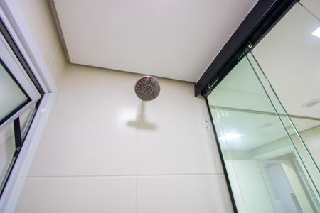 Apartamento à venda com 70m², 2 quartos e 1 vaga Apartamento à venda com 70m², 2 quartos e 1 vagaBanheiro social