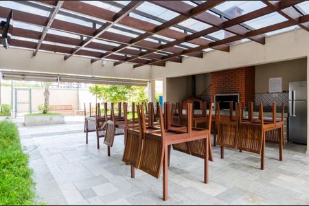 Apartamento à venda com 70m², 2 quartos e 1 vaga Apartamento à venda com 70m², 2 quartos e 1 vagaÁrea comum - Churrasqueira