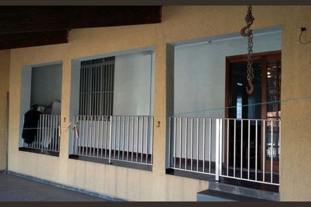 Casa à venda com 160m², 3 quartos e 2 vagas