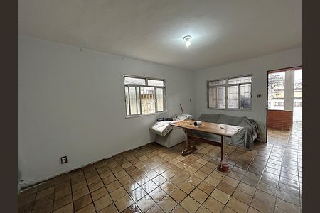 Casa para alugar com 3 quartos, 407m² em Turiaçú, Rio de Janeiro