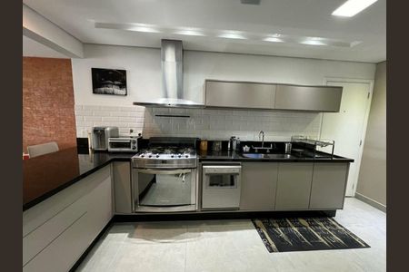 Apartamento para alugar com 119m², 2 quartos e 2 vagas