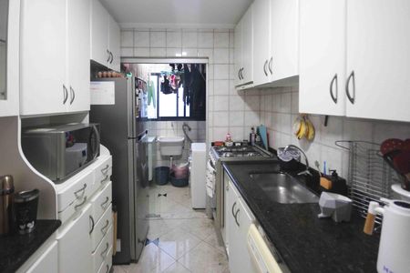 Apartamento à venda com 92m², 2 quartos e 2 vagasCozinha