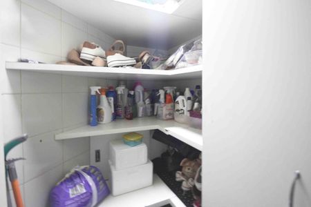 Apartamento à venda com 92m², 2 quartos e 2 vagasdispensa