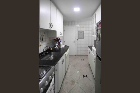 Apartamento à venda com 92m², 2 quartos e 2 vagasCozinha