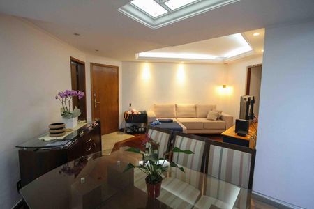 Apartamento à venda com 92m², 2 quartos e 2 vagasSala