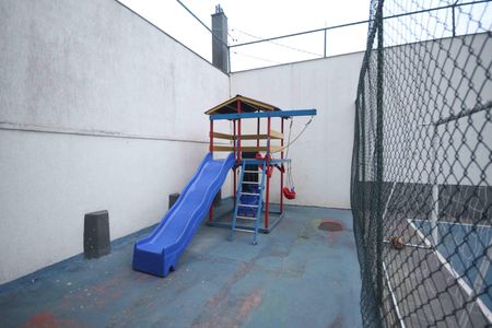 Apartamento à venda com 92m², 2 quartos e 2 vagasÁrea comum - Playground