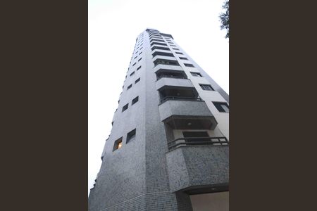 Apartamento à venda com 92m², 2 quartos e 2 vagasFachada