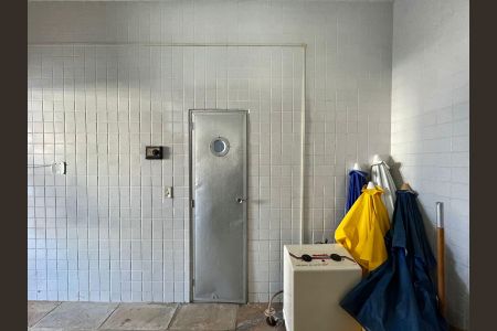 Apartamento à venda com 146m², 3 quartos e 2 vagas Apartamento à venda com 146m², 3 quartos e 2 vagasÁrea comum - Sauna