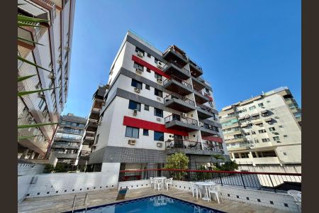 Apartamento à venda com 146m², 3 quartos e 2 vagas Apartamento à venda com 146m², 3 quartos e 2 vagasFachada