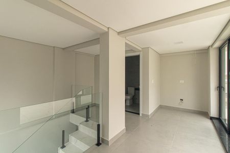 Casa de condomínio à venda com 248m², 3 quartos e 3 vagasÁtico
