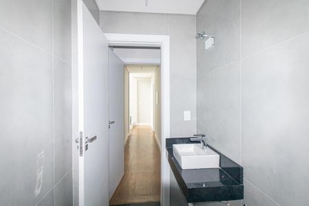 Casa de condomínio à venda com 248m², 3 quartos e 3 vagasBanheiro da Suíte 3