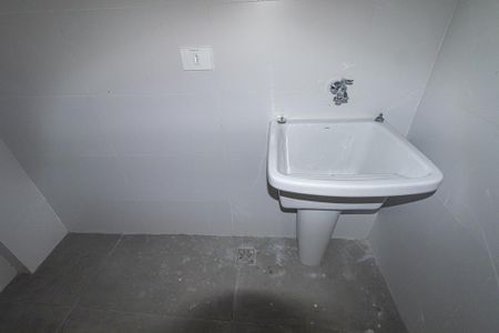 Casa de condomínio à venda com 248m², 3 quartos e 3 vagasÁrea de Serviço