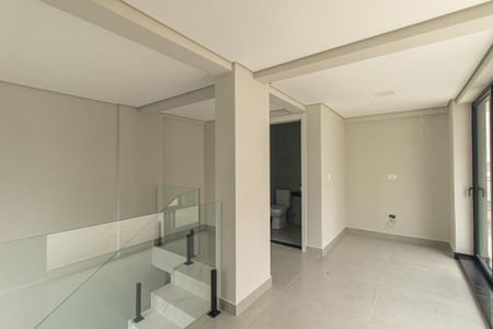 Casa de condomínio à venda com 248m², 3 quartos e 3 vagasÁtico