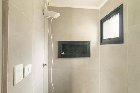 Casa de condomínio à venda com 248m², 3 quartos e 3 vagasBanheiro Social