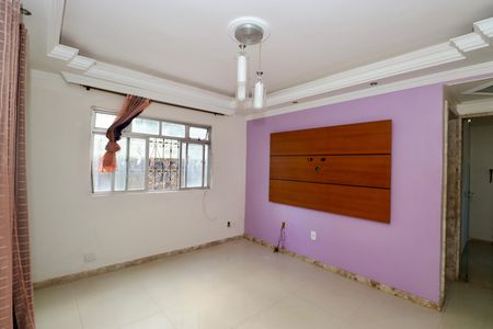 Sala de apartamento para alugar com 2 quartos, 49m² em Saboeiro, Salvador