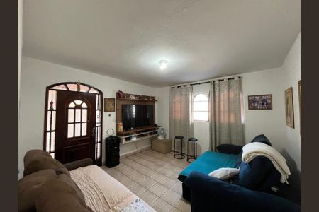 Foto 01 de casa à venda com 4 quartos, 184m² em Vila Olinda, São Paulo