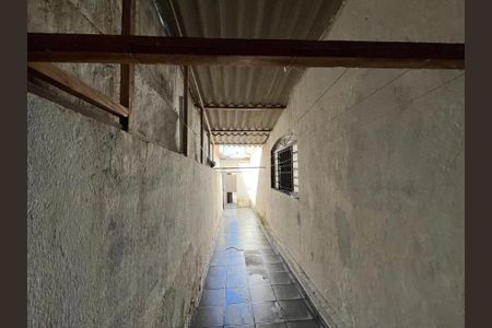 Foto 15 de casa à venda com 4 quartos, 184m² em Vila Olinda, São Paulo
