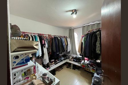 Foto 10 de casa à venda com 4 quartos, 184m² em Vila Olinda, São Paulo