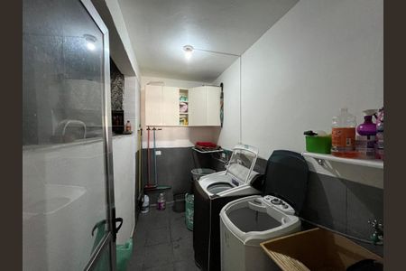 Foto 13 de casa à venda com 4 quartos, 184m² em Vila Olinda, São Paulo