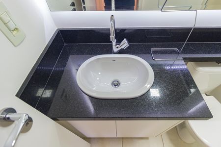 Apartamento para alugar com 61m², 2 quartos e 1 vaga Apartamento para alugar com 61m², 2 quartos e 1 vagaDetalhe Banheiro - Social