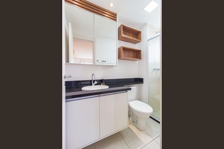 Apartamento para alugar com 61m², 2 quartos e 1 vaga Apartamento para alugar com 61m², 2 quartos e 1 vagaBanheiro - Suíte