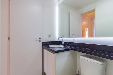 Apartamento para alugar com 61m², 2 quartos e 1 vaga Apartamento para alugar com 61m², 2 quartos e 1 vagaBanheiro - Social