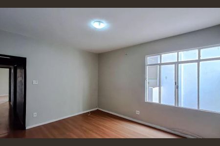Apartamento à venda com 84m², 1 quarto e sem vaga