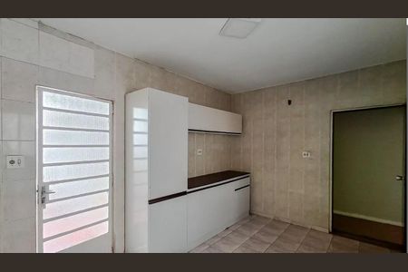 Apartamento à venda com 84m², 1 quarto e sem vaga