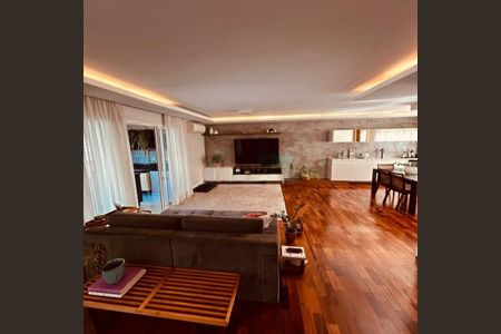 Apartamento à venda com 310m², 4 quartos e 4 vagas
