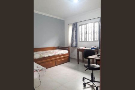 Casa à venda com 3 quartos, 300m² em Jardim Luanda, São Paulo