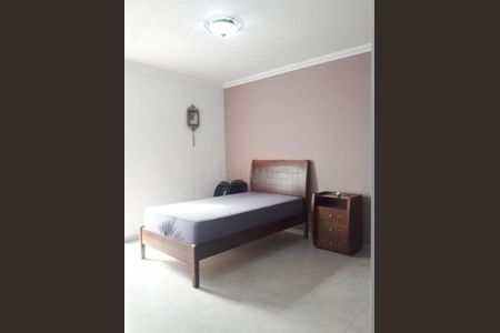 Casa à venda com 3 quartos, 300m² em Jardim Luanda, São Paulo