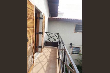 Casa à venda com 3 quartos, 300m² em Jardim Luanda, São Paulo
