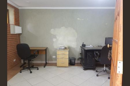 Casa à venda com 3 quartos, 300m² em Jardim Luanda, São Paulo