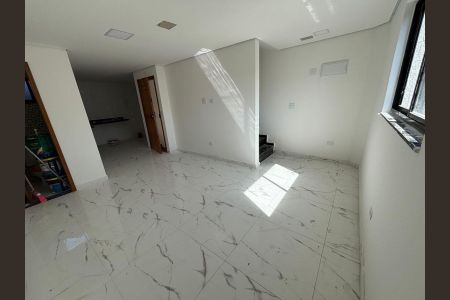 Casa à venda com 2 quartos, 104m² em Parque das Nações, Santo André