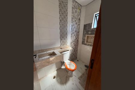 Casa à venda com 2 quartos, 104m² em Parque das Nações, Santo André