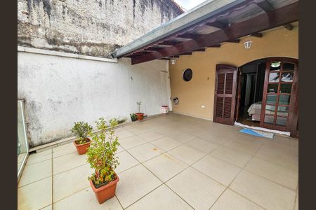 Casa de condomínio para alugar com 140m², 3 quartos e 2 vagasVaranda da Suite