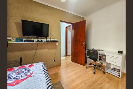 Casa de condomínio para alugar com 140m², 3 quartos e 2 vagasQuarto 2
