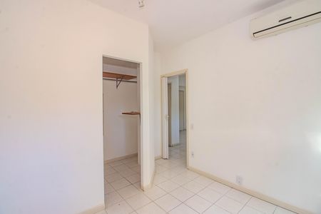 Quarto de apartamento para alugar com 1 quarto, 46m² em Boa Vista, Porto Alegre
